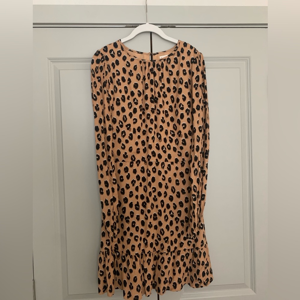 Long sleeve leopard dress